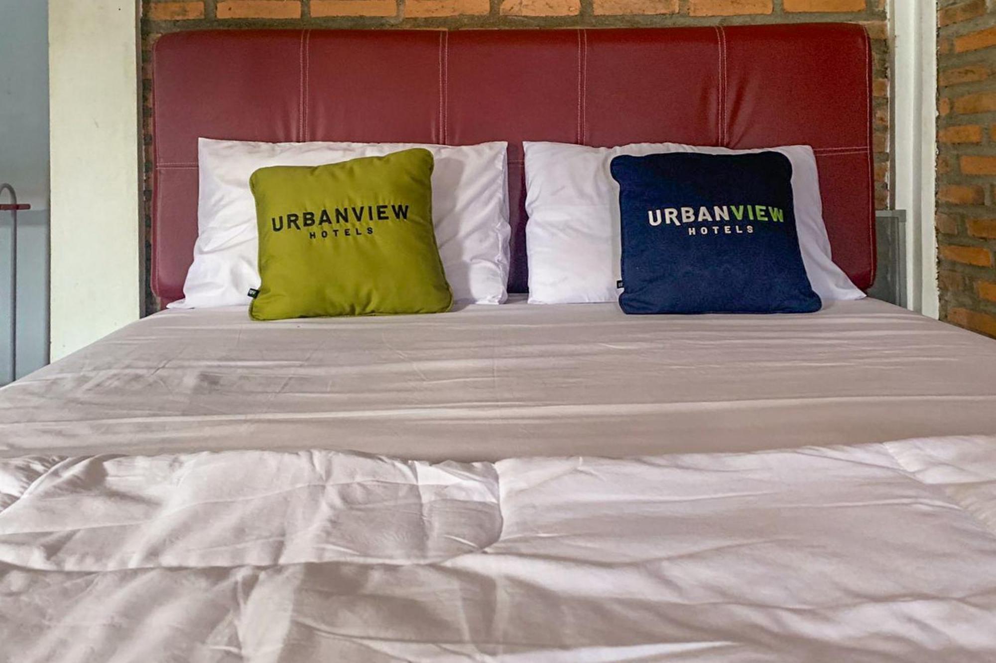 Urbanview Hotel Villa Q Gisting Bandjarnegeri Ngoại thất bức ảnh